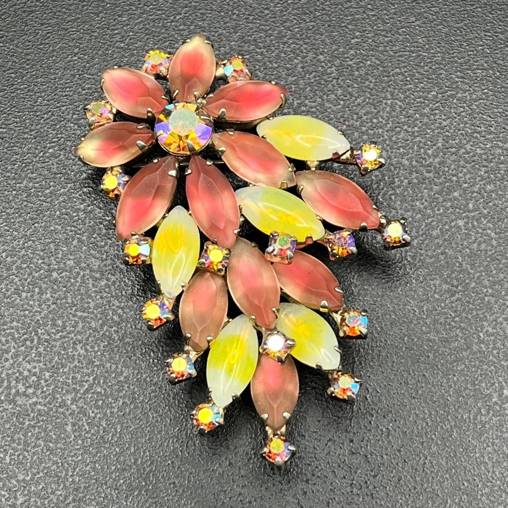 Vintage Sabrina Givre Stone Floral Brooch Pink Yellow Rhinestones Unsigned Coro